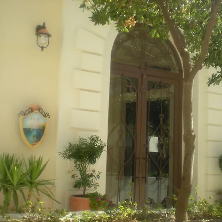 Palazzo Reginella 4*