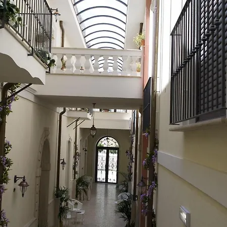 Palazzo Reginella Apartmanhotel Bovalino Marina