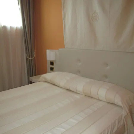 Palazzo Reginella Apartahotel 4*