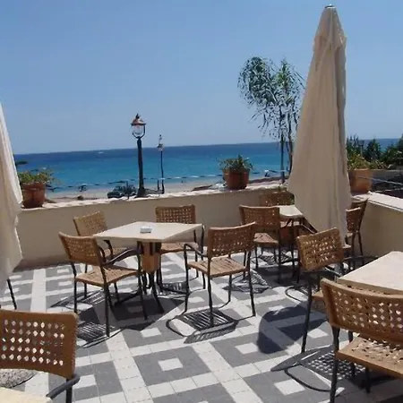 Palazzo Reginella 아파트호텔