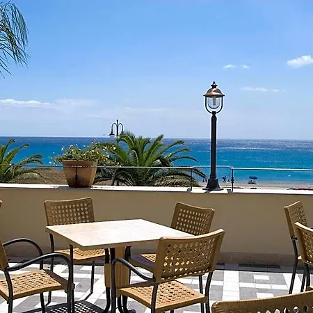 Palazzo Reginella 4*