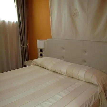 Palazzo Reginella Apart Otel 4*